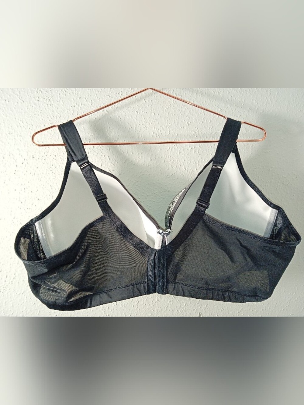 Cacique Black & White Lace Underwire Bra 46DD - Picture 3 of 6